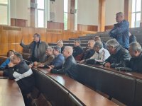 Знаков Алумни клуб събра спортни деятели, мениджъри и общественици в България на традиционна среща в аулата на Свищовското училище