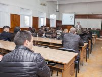 Публична лекция  „25 причини да останеш и успееш в България”