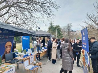 Стопанска академия „Димитър Апостолов Ценов“ утвърждава стратегическо партньорство в Югозападна България