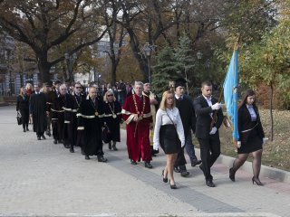 Патронен празник и 83 години от създаването си чества Стопанска академия „Д. А. Ценов” – Свищов