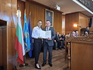 В Стопанска академия „Димитър А. Ценов” бе официално открита новата учебна година