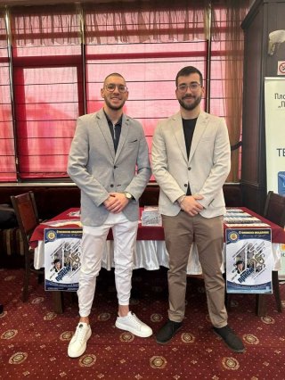 Гласът на бъдещето: Студенти на Стопанска академия „Д. А. Ценов“ вдъхновиха зрелостниците на форума в Плевен