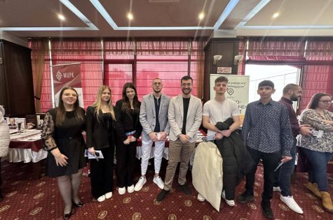 Гласът на бъдещето: Студенти на Стопанска академия „Д. А. Ценов“ вдъхновиха зрелостниците на форума в Плевен