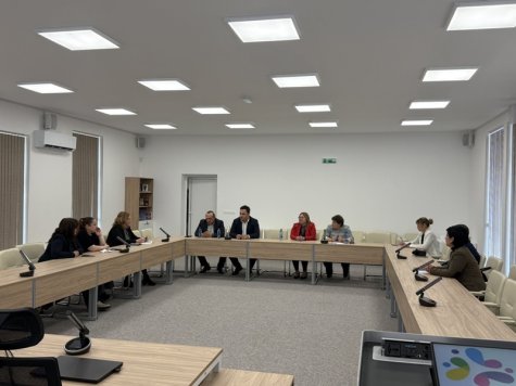 Ректорът на СА „Д. А. Ценов“ и директори на свищовски училища обсъдиха възможности за сътрудничество в сферата на образованието