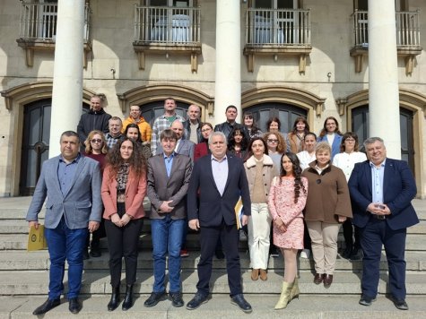 Информационна среща и научна сесия проведе Институтът за научни изследвания