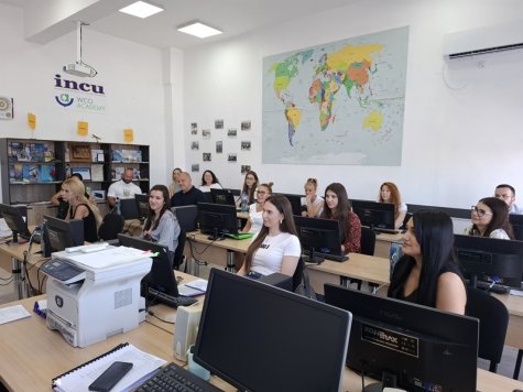Новите магистри на Свищовската академия завършиха своя курс на обучение