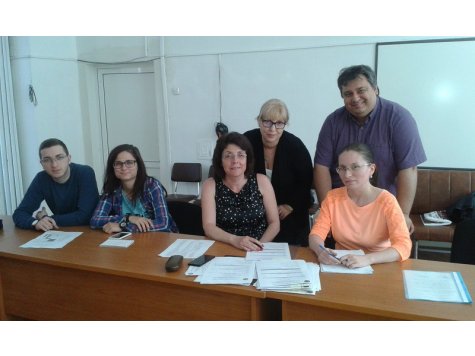 Две нови учебни зали в Учебна база „Бъров“ са оборудвани с компютри и мултимедийни проектори