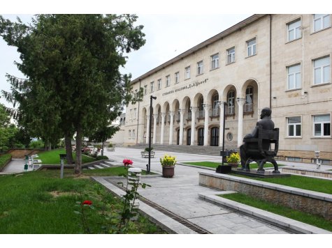 Свищовската академия отново реализира 100 % утвърдения държавен план-прием
