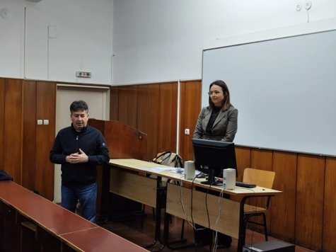 Практическо обучение за студенти, организирано от катедра МИО