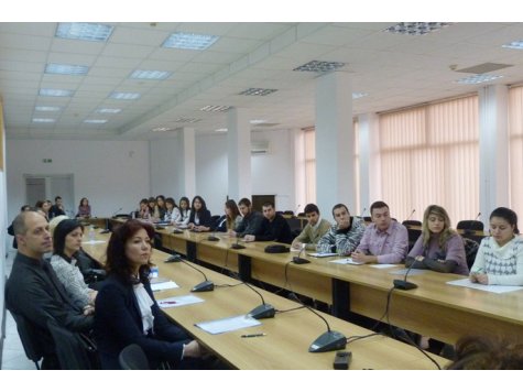 Юбилейно издание на конкурс за есе в Стопанска академия провокира студентите да търсят отговори на въпроса „Криза в икономиката и управлението или криза в поведението