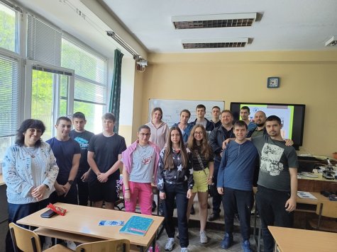 Катедра „Аграрна икономика“ представи Стопанска академия и своята специалност пред ученици от Свищов