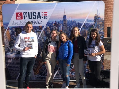Usit Colours ще представи Work and Travel USA 2020